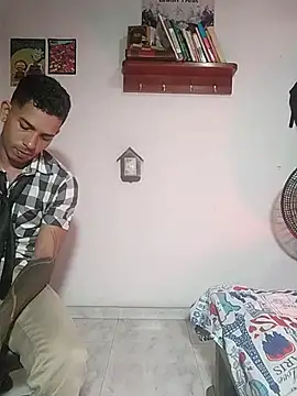 Snapshot of chero_95 chatting on 11.28.25 chero 95 online show from 11.28.25