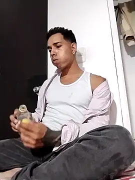 Snapshot of chero_95 chatting on 04.07.26 chero 95 online show from 04.07.26