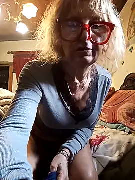 Snapshot of eva2023sexy chatting on 03.18.25 eva2023sexy online show from 03.18.25