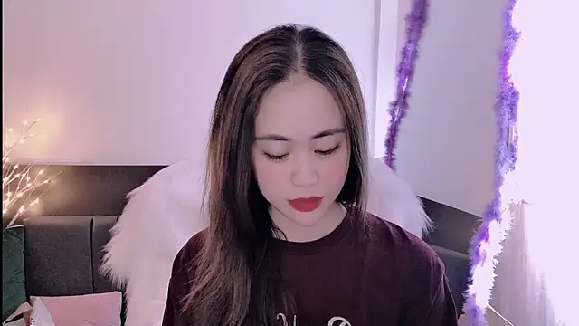 Snapshot of witch-39 chatting on 02.20.25 witch-39 online show from 02.20.25