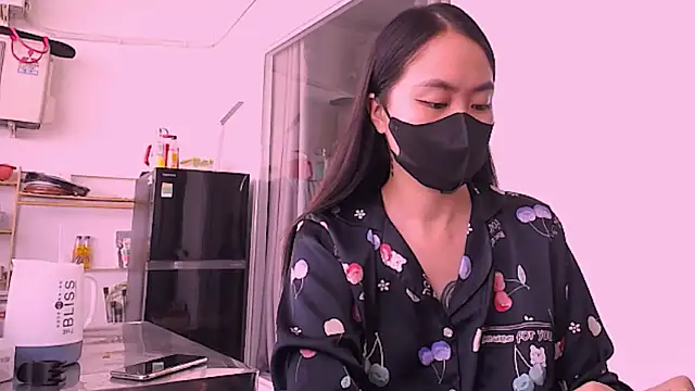 Snapshot of witch-39 chatting on 10.01.25 witch-39 online show from 10.01.25