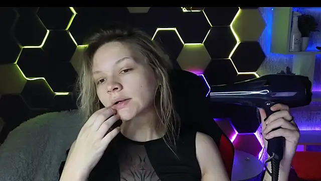 LitaBrom online show from 02.03.25