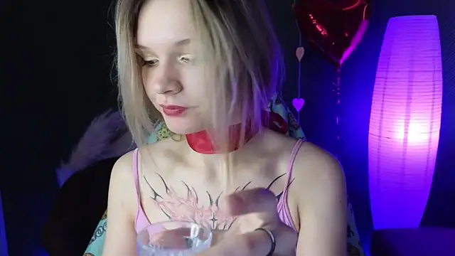 LitaBrom online show from 02.14.25