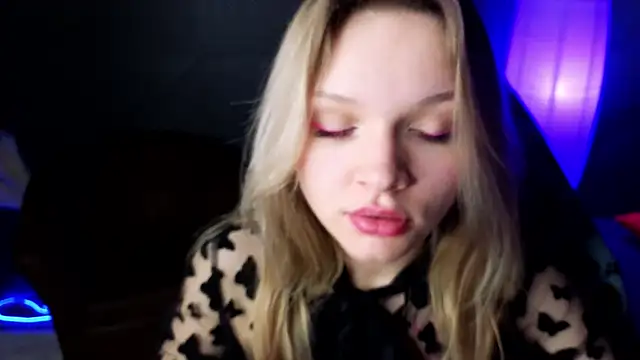 LitaBrom online show from 02.23.25