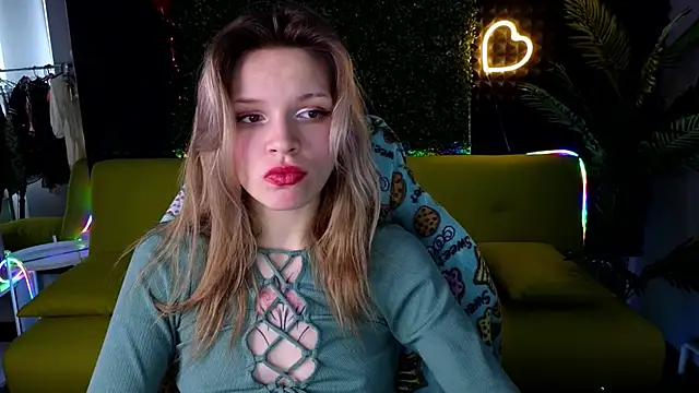 LitaBrom online show from 03.13.25