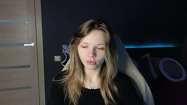 LitaBrom online show from 10.03.25