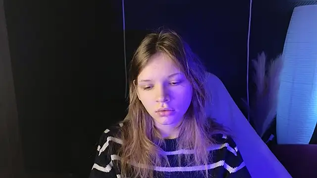 LitaBrom online show from 10.15.25