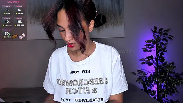 Snapshot of lau-333 chatting on 03.12.25 lau-333 online show from 03.12.25