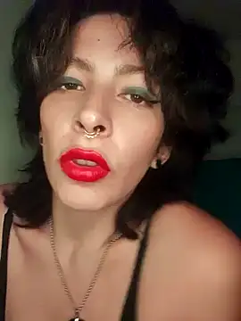 Snapshot of xmoira3x chatting on 01.14.25 xmoira3x online show from 01.14.25