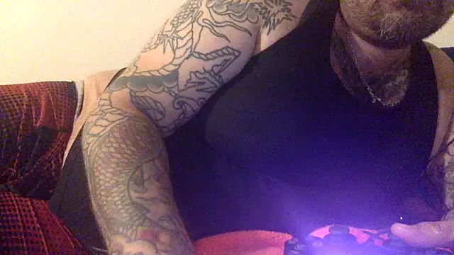 chubbycloudybottom online show from 10.30.25