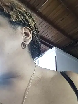 ELLA KELLY online show from 04.10.26