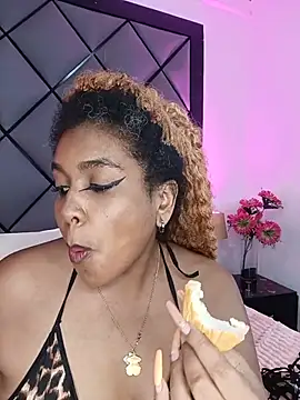 ELLA KELLY online show from 07.28.26