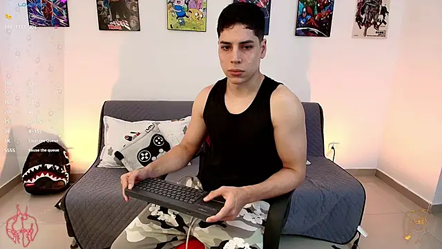 Snapshot of jonathanjoestar_ chatting on 04.17.26 jonathanjoestar online show from 04.17.26