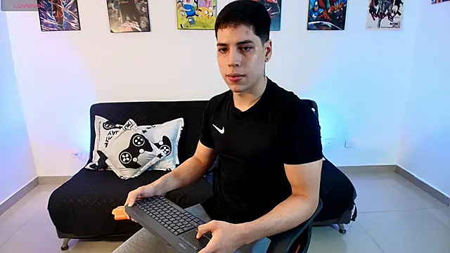 Snapshot of jonathanjoestar_ chatting on 04.30.26 jonathanjoestar online show from 04.30.26
