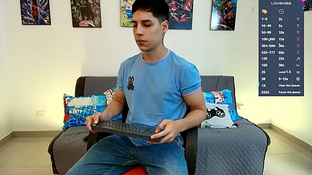 Snapshot of jonathanjoestar_ chatting on 06.19.26 jonathanjoestar online show from 06.19.26