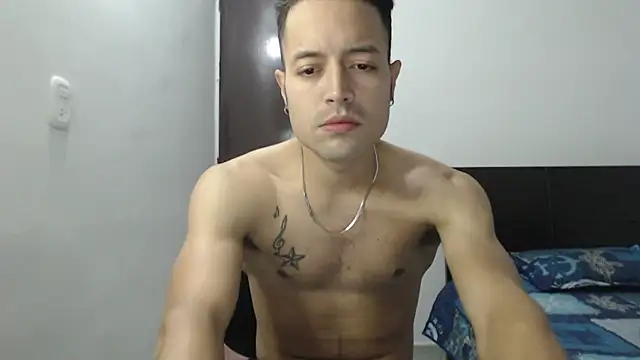 Snapshot of dimitriquiet05 chatting on 12.20.24 dimitriquiet05 online show from 12.20.24