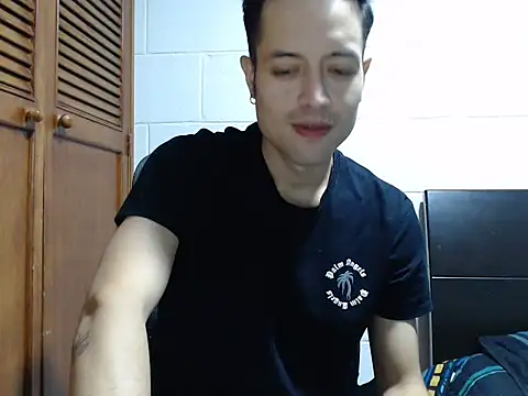 Snapshot of dimitriquiet05 chatting on 02.03.26 dimitriquiet05 online show from 02.03.26