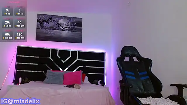 -MiaDelight- online show from 01.14.26