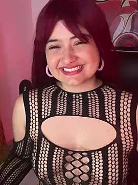 Snapshot of Stephania_18 chatting on 12.11.24 Stephania 18 online show from 12.11.24