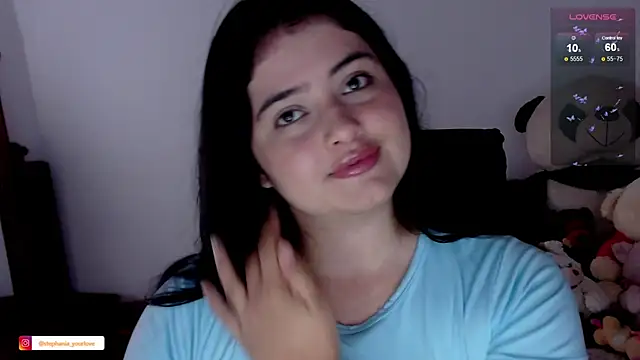 Snapshot of Stephania_18 chatting on 11.27.25 Stephania 18 online show from 11.27.25