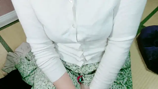 Snapshot of Hina-Happy chatting on 04.21.26 Hina-Happy online show from 04.21.26