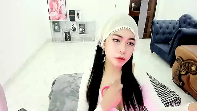 Snapshot of SexualStruggle chatting on 03.07.25 SexualStruggle online show from 03.07.25