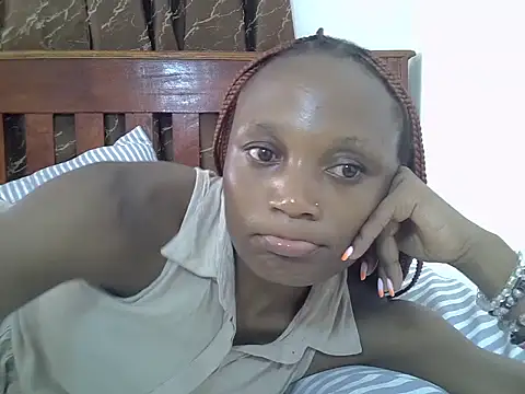 SpicyPetite online show from 03.10.26