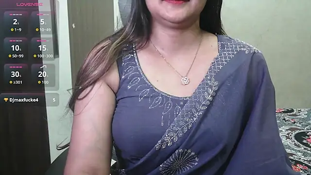 Snapshot of Jass-Karan chatting on 04.11.26 Jass-Karan online show from 04.11.26