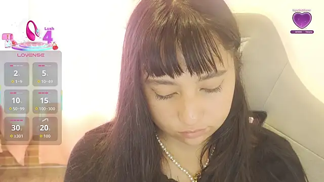 Snapshot of emitaa17228o chatting on 04.29.26 emitaa17228o online show from 04.29.26