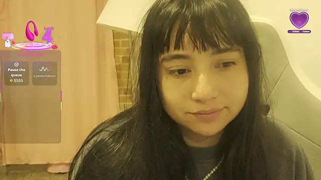Snapshot of emitaa17228o chatting on 05.02.26 emitaa17228o online show from 05.02.26