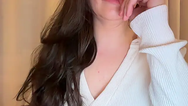 Snapshot of Sandysecret chatting on 04.15.26 Sandysecret online show from 04.15.26