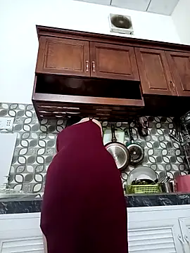    Erin    online show from 09.11.25