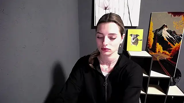 Snapshot of lady_olivia_ chatting on 05.27.26 lady olivia online show from 05.27.26