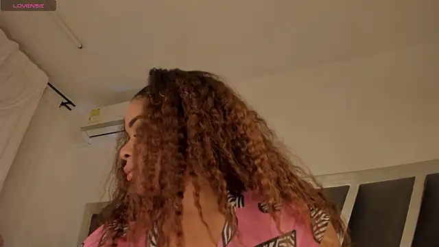 Samanntha Rose online show from 09.29.25