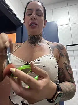 YasmimBrasil online show from 04.27.26