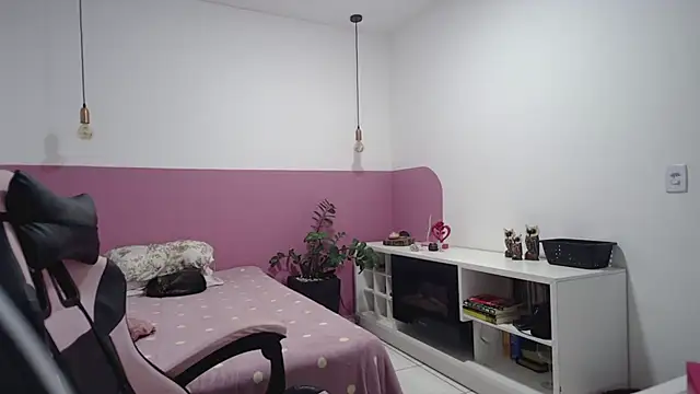 YasmimBrasil online show from 07.17.26