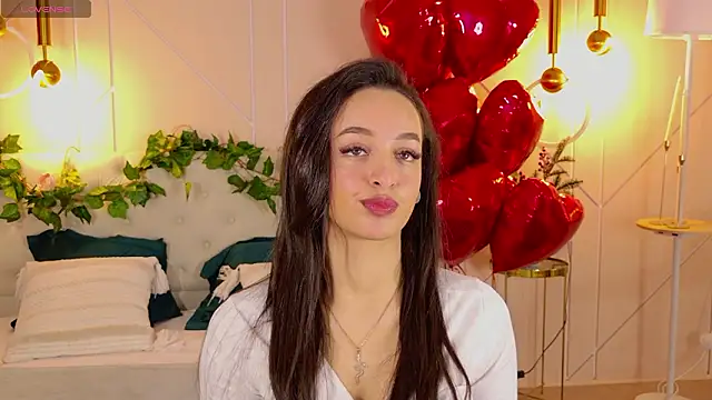 Lolly Neal online show from 02.15.26