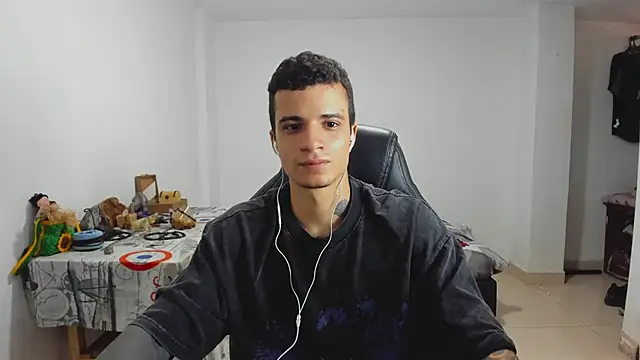 Snapshot of Balo_lovers chatting on 01.17.25 Balo lovers online show from 01.17.25