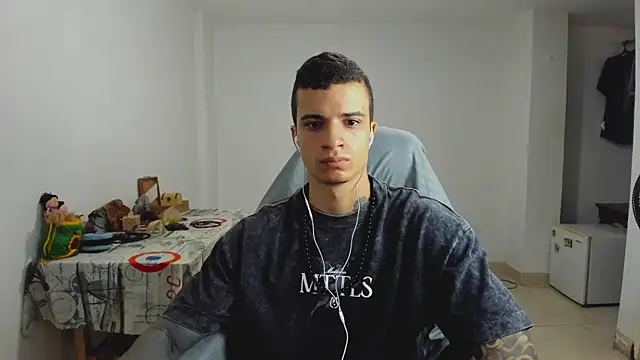 Snapshot of Balo_lovers chatting on 02.06.25 Balo lovers online show from 02.06.25