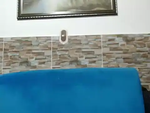 Snapshot of alice_trinity chatting on 02.04.25 alice trinity online show from 02.04.25