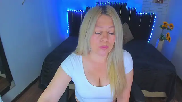 arisha katy1 online show from 01.04.25