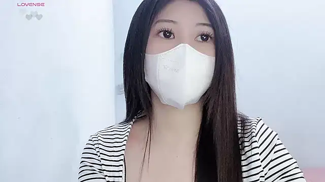 tanhxiu online show from 02.05.26