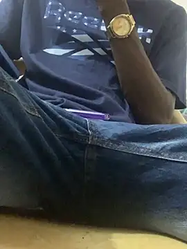 Snapshot of funpharoh1 chatting on 03.17.25 funpharoh1 online show from 03.17.25