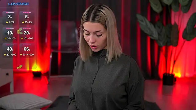 AudreyZanne online show from 12.15.25