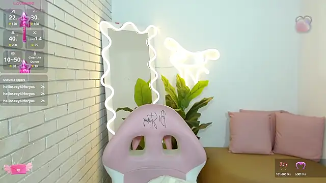 Chiara tay online show from 02.24.25