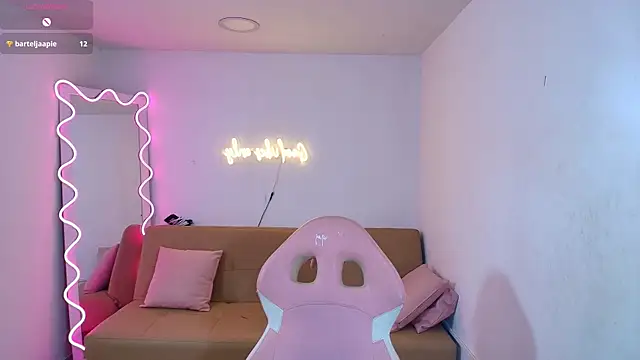 Chiara tay online show from 03.07.25