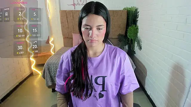 Chiara tay online show from 09.19.25