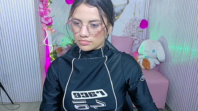 Chiara tay online show from 06.06.26