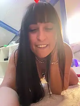 Snapshot of CarolaDrago chatting on 03.12.25 CarolaDrago online show from 03.12.25