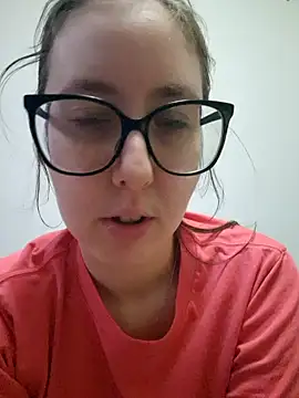 Snapshot of Sarah459 chatting on 05.14.26 Sarah459 online show from 05.14.26